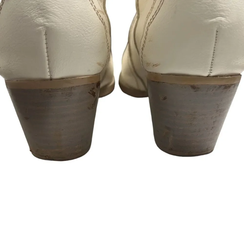 Oasis Society Western Boots Size 8